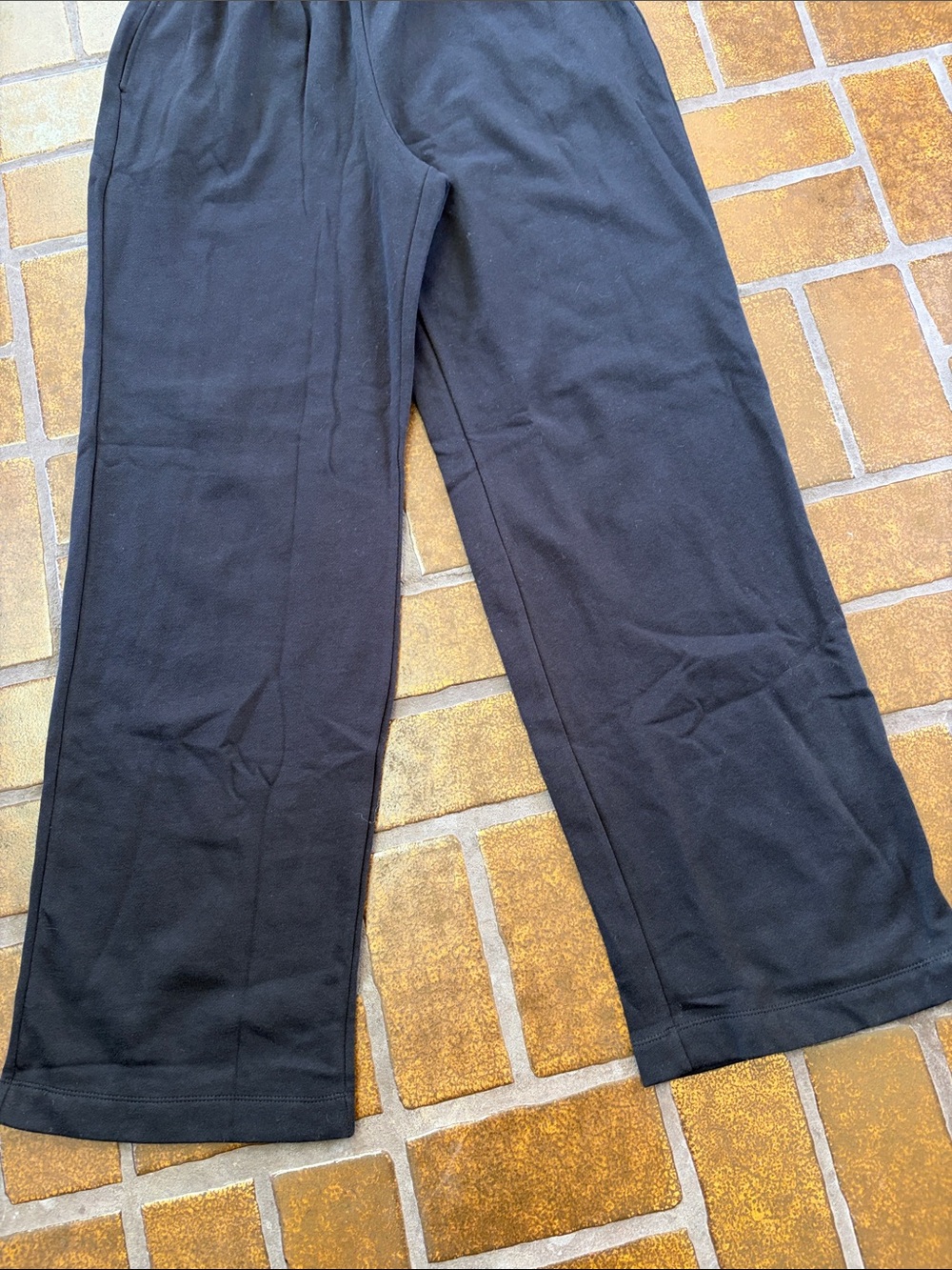 NWT Old Navy Black So Comfy High Waisted Wide Leg Sweatpants - Picture 7 of 13